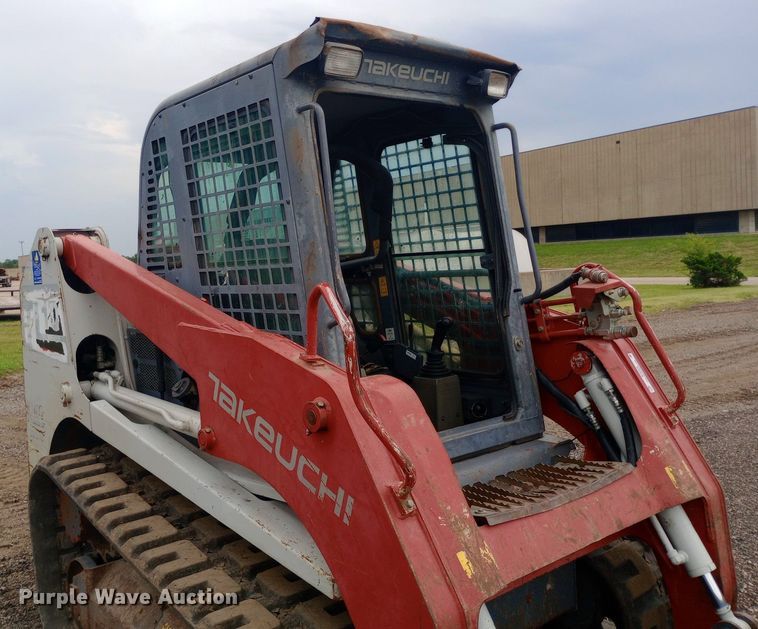 image for item NY9328 2013 Takeuchi TL10 tracked skid steer loader
