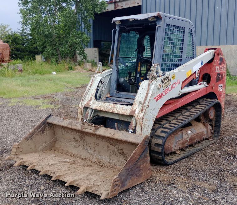 image for item NY9329 2010 Takeuchi TL240 tracked skid steer loader
