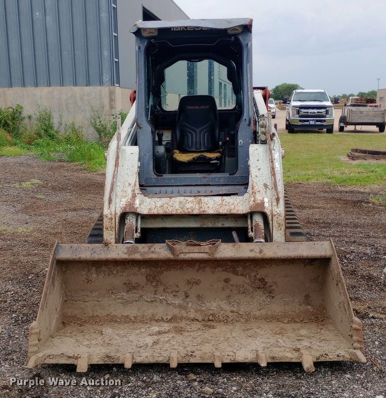 image for item NY9329 2010 Takeuchi TL240 tracked skid steer loader