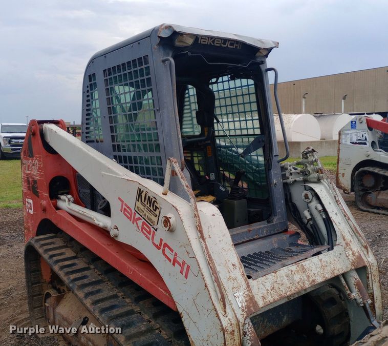 image for item NY9329 2010 Takeuchi TL240 tracked skid steer loader