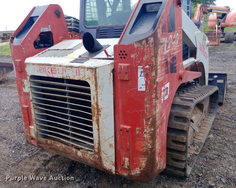 image for item NY9329 2010 Takeuchi TL240 tracked skid steer loader