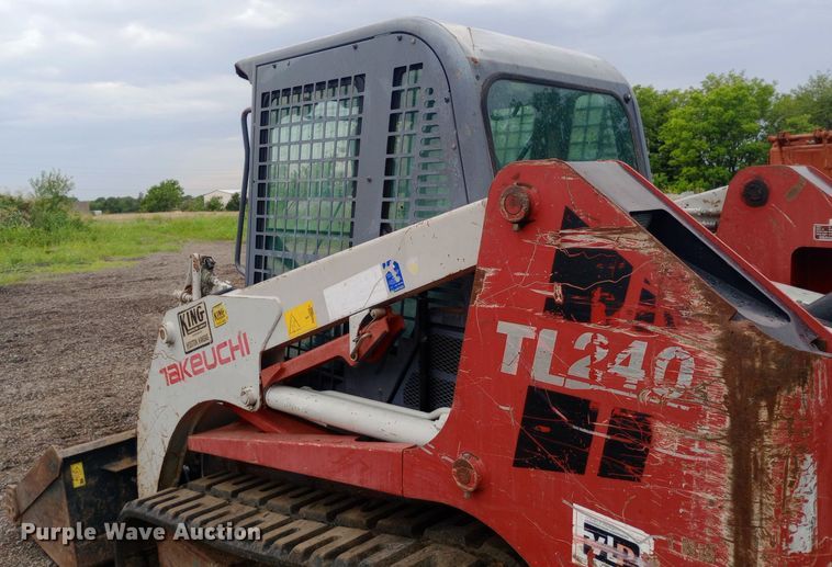 image for item NY9329 2010 Takeuchi TL240 tracked skid steer loader