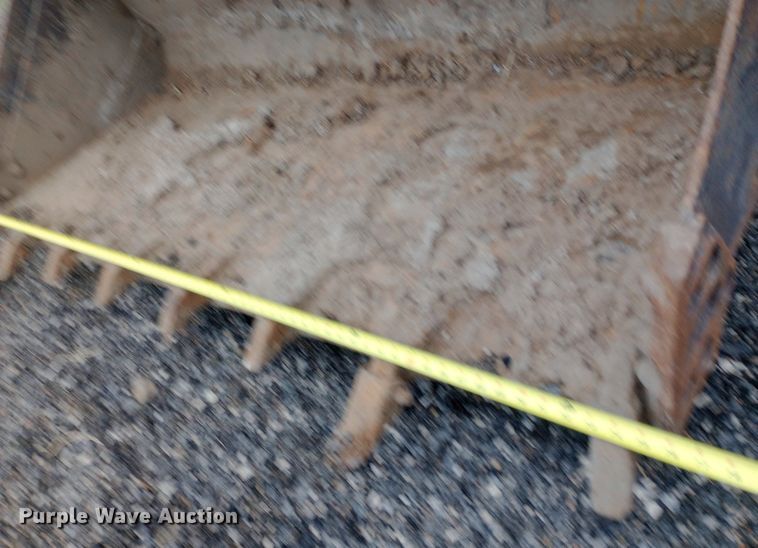 image for item NY9329 2010 Takeuchi TL240 tracked skid steer loader