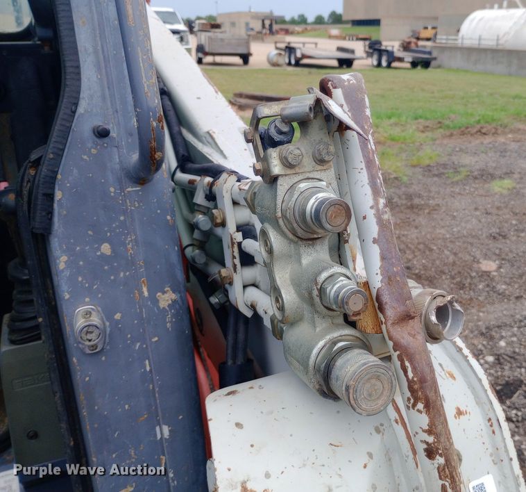 image for item NY9329 2010 Takeuchi TL240 tracked skid steer loader