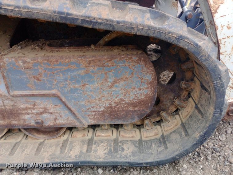 image for item NY9329 2010 Takeuchi TL240 tracked skid steer loader