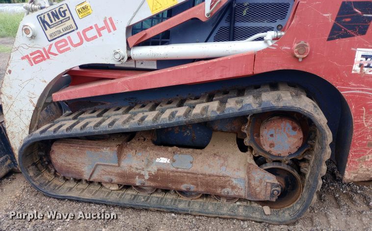 image for item NY9329 2010 Takeuchi TL240 tracked skid steer loader