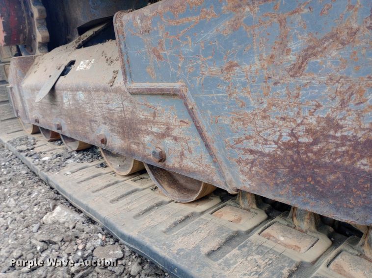 image for item NY9329 2010 Takeuchi TL240 tracked skid steer loader