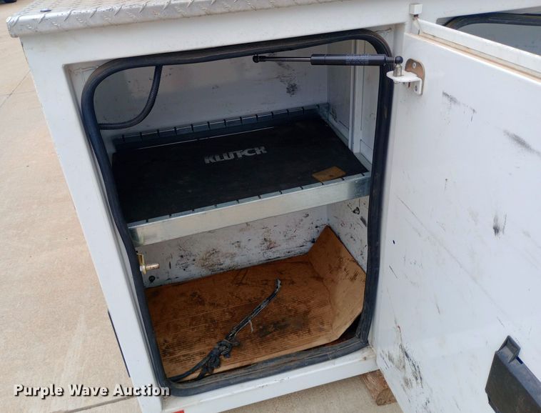 image for item NY9330 CM CMG13394VVSS utility bed