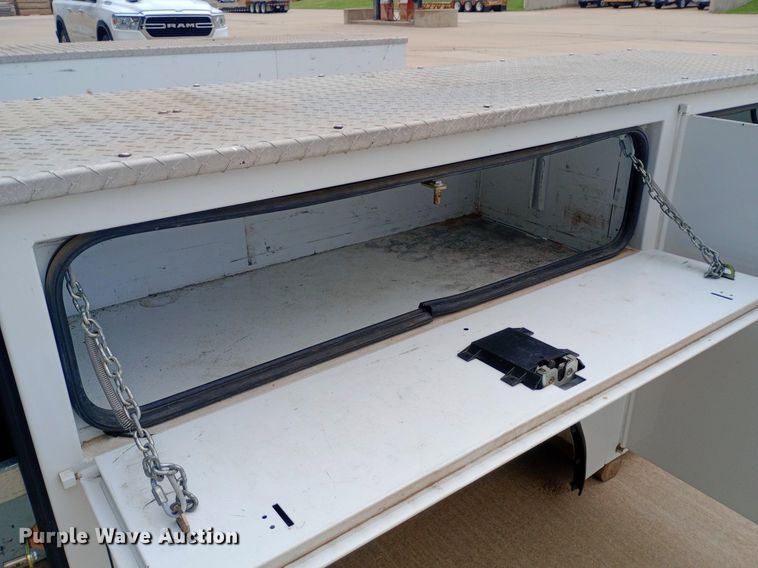 image for item NY9330 CM CMG13394VVSS utility bed