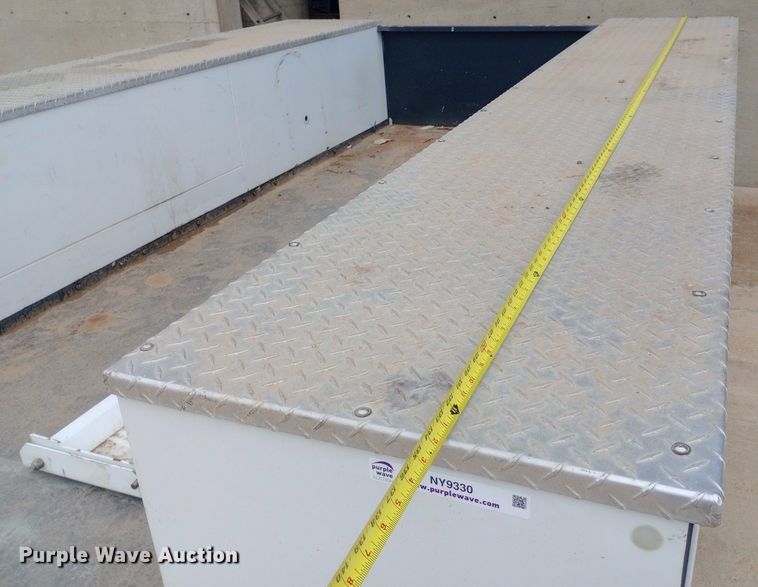 image for item NY9330 CM CMG13394VVSS utility bed