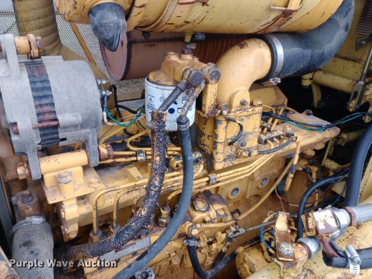 image for item NY9332 1995 Komatsu D37E-5 dozer