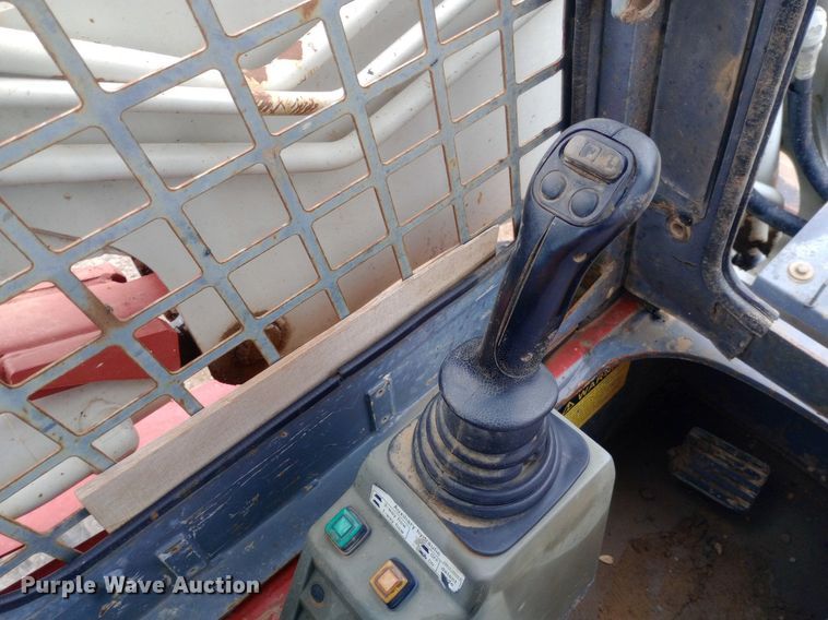 image for item NY9333 Takeuchi TL140 tracked skid steer loader