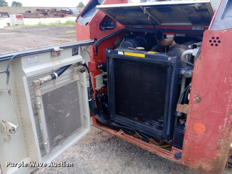 image for item NY9333 Takeuchi TL140 tracked skid steer loader