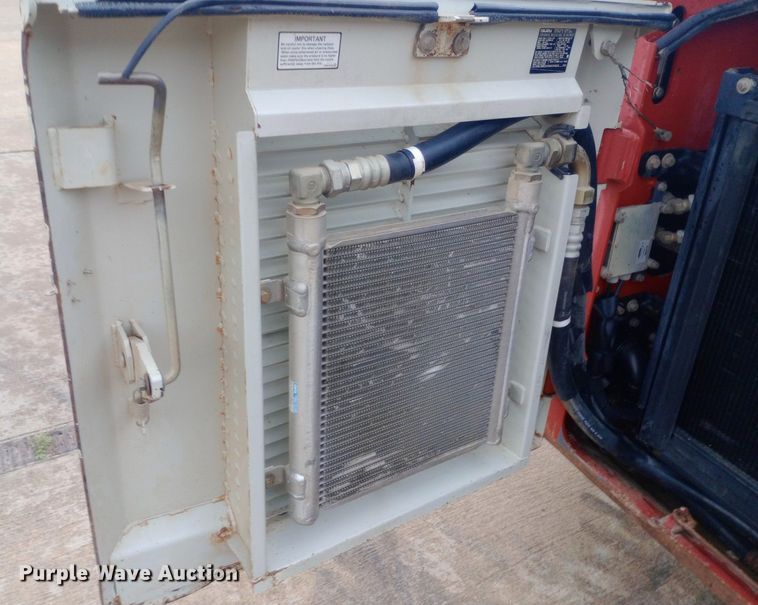 image for item NY9333 Takeuchi TL140 tracked skid steer loader