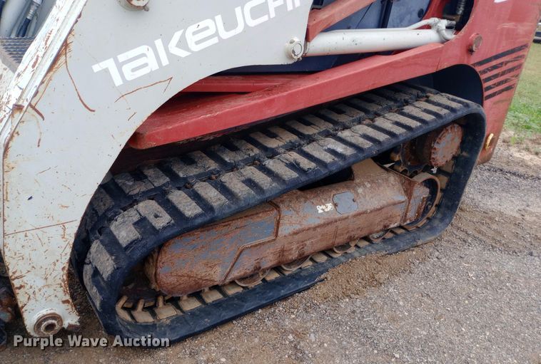 image for item NY9333 Takeuchi TL140 tracked skid steer loader