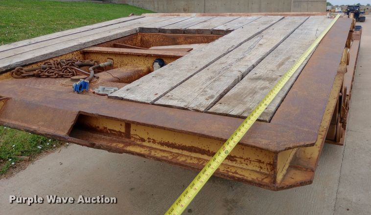 image for item NY9334 1994 Load King 403 DF lowboy equipment trailer