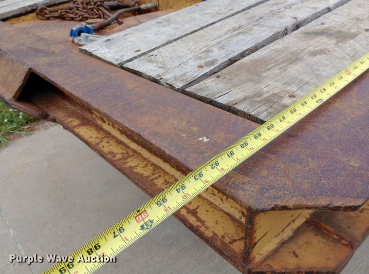 image for item NY9334 1994 Load King 403 DF lowboy equipment trailer