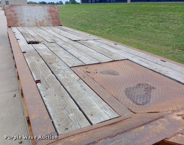 image for item NY9334 1994 Load King 403 DF lowboy equipment trailer