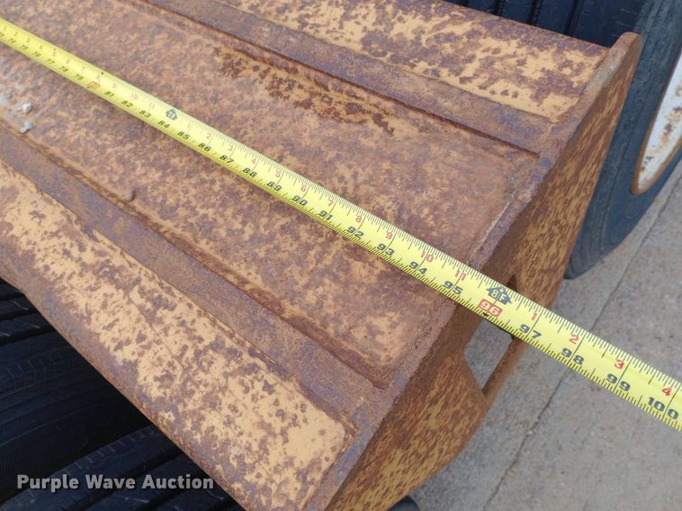 image for item NY9334 1994 Load King 403 DF lowboy equipment trailer