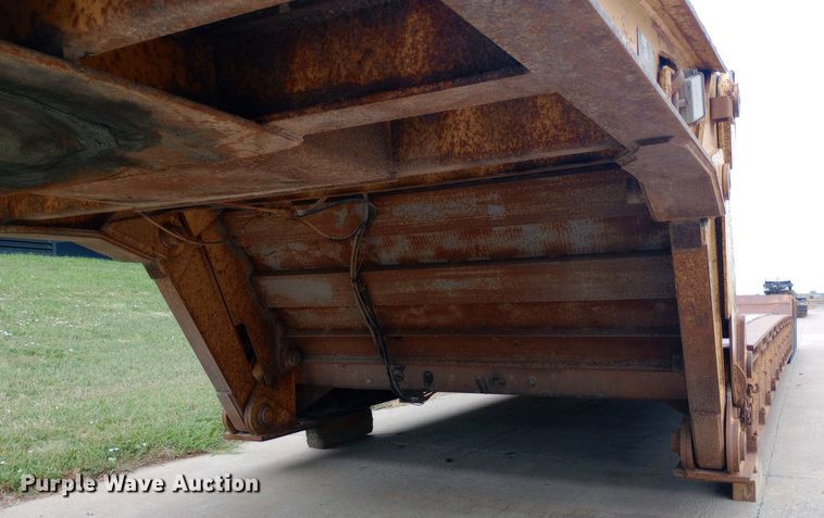 image for item NY9334 1994 Load King 403 DF lowboy equipment trailer