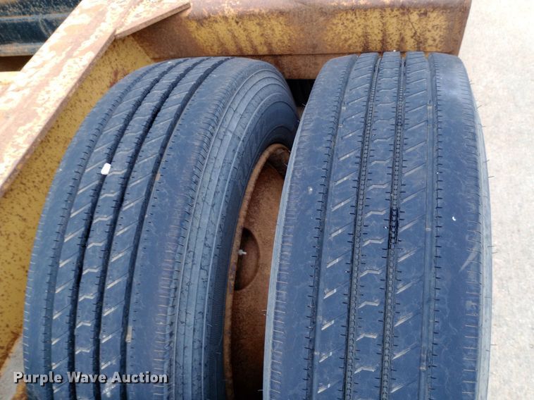 image for item NY9334 1994 Load King 403 DF lowboy equipment trailer