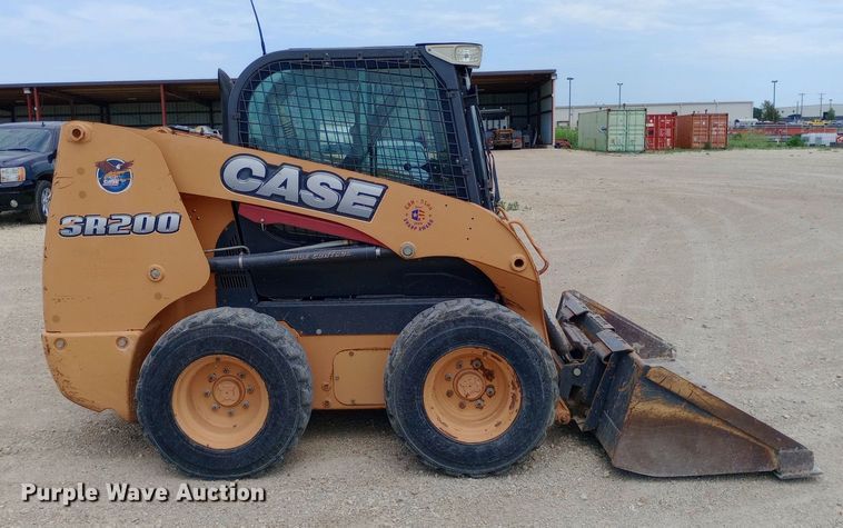 image for item NY9338 2012 Case SR200 skid steer loader