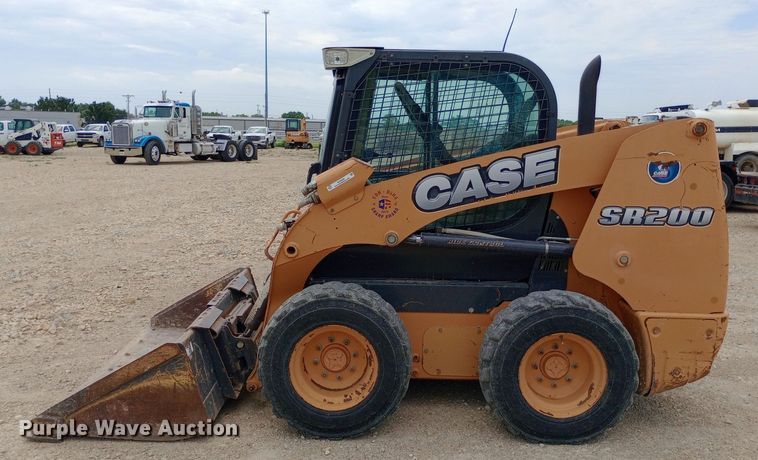 image for item NY9338 2012 Case SR200 skid steer loader