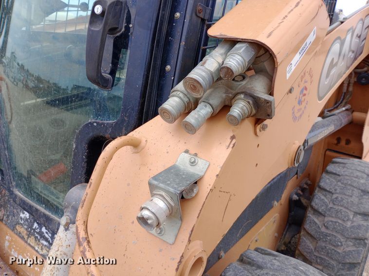 image for item NY9338 2012 Case SR200 skid steer loader