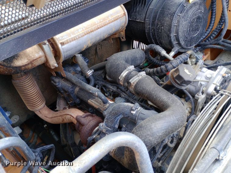 image for item NY9338 2012 Case SR200 skid steer loader