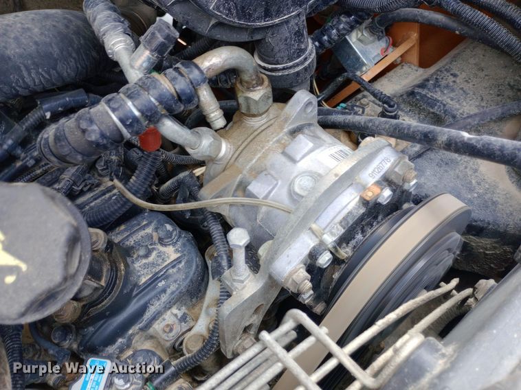 image for item NY9338 2012 Case SR200 skid steer loader