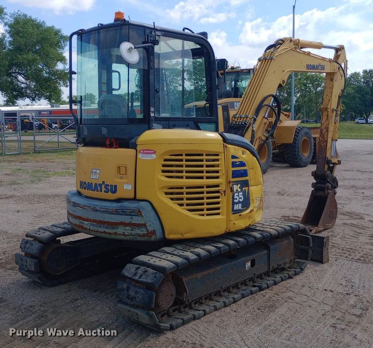 image for item NY9340 2009 Komatsu PC55MR-3 mini excavator