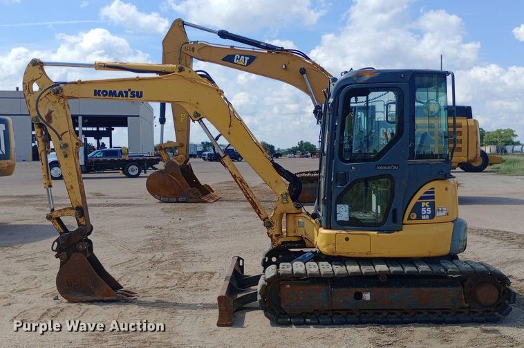 image for item NY9340 2009 Komatsu PC55MR-3 mini excavator