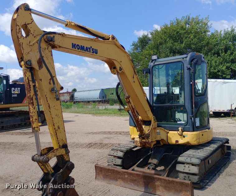 image for item NY9340 2009 Komatsu PC55MR-3 mini excavator