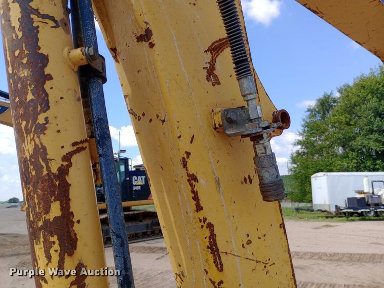 image for item NY9340 2009 Komatsu PC55MR-3 mini excavator