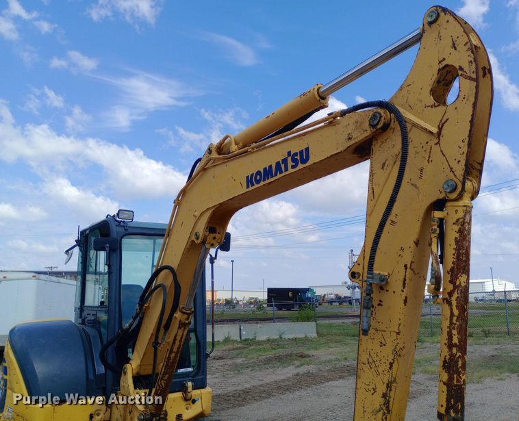 image for item NY9340 2009 Komatsu PC55MR-3 mini excavator