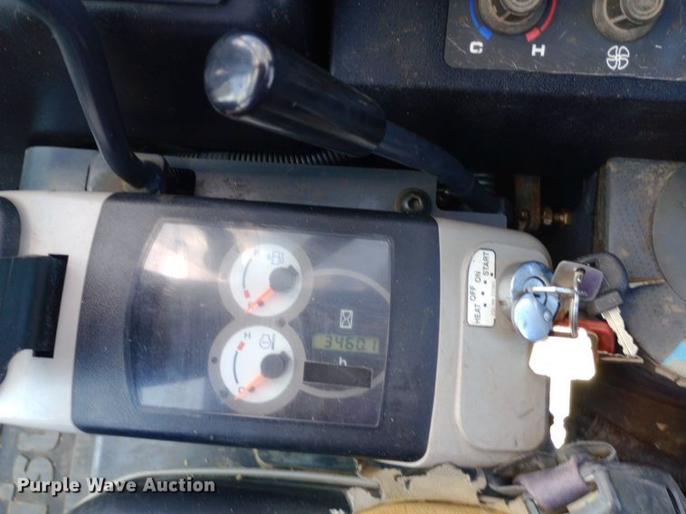 image for item NY9340 2009 Komatsu PC55MR-3 mini excavator