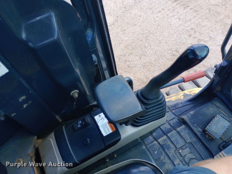 image for item NY9340 2009 Komatsu PC55MR-3 mini excavator