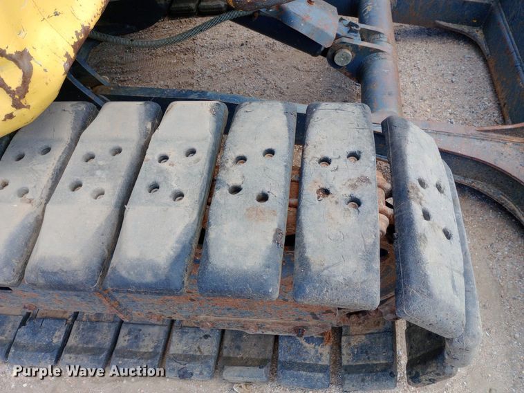 image for item NY9340 2009 Komatsu PC55MR-3 mini excavator