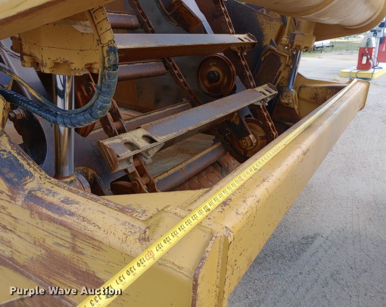 image for item NY9342 2001 Caterpillar 623G elevating scraper