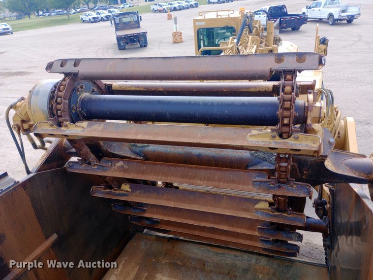 image for item NY9342 2001 Caterpillar 623G elevating scraper
