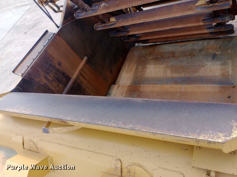 image for item NY9342 2001 Caterpillar 623G elevating scraper