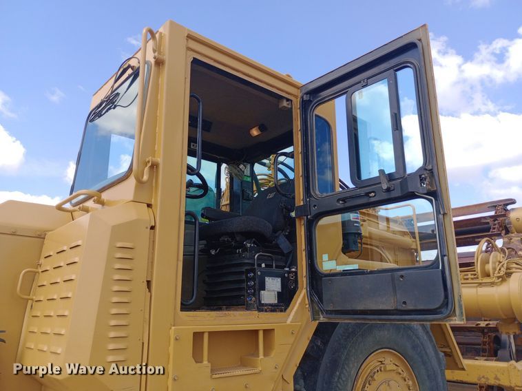 image for item NY9342 2001 Caterpillar 623G elevating scraper