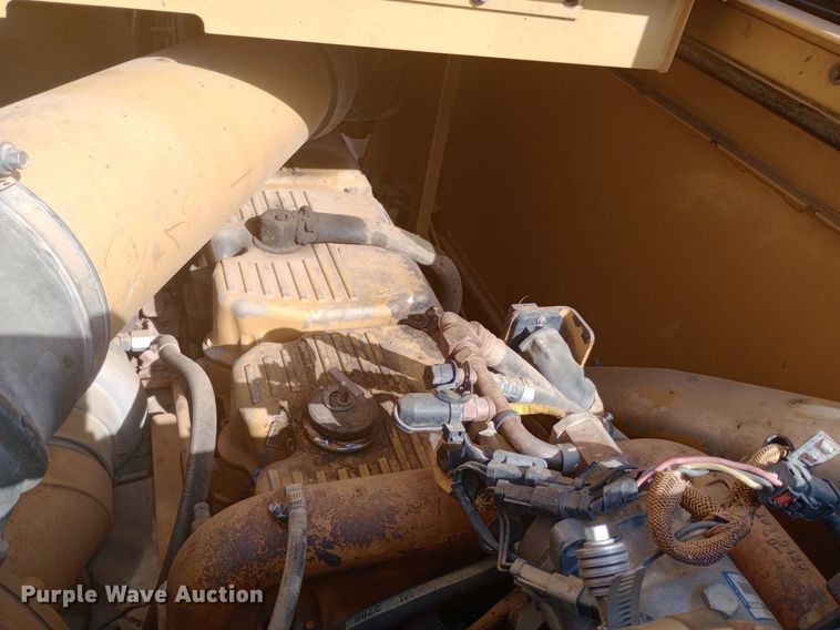 image for item NY9342 2001 Caterpillar 623G elevating scraper