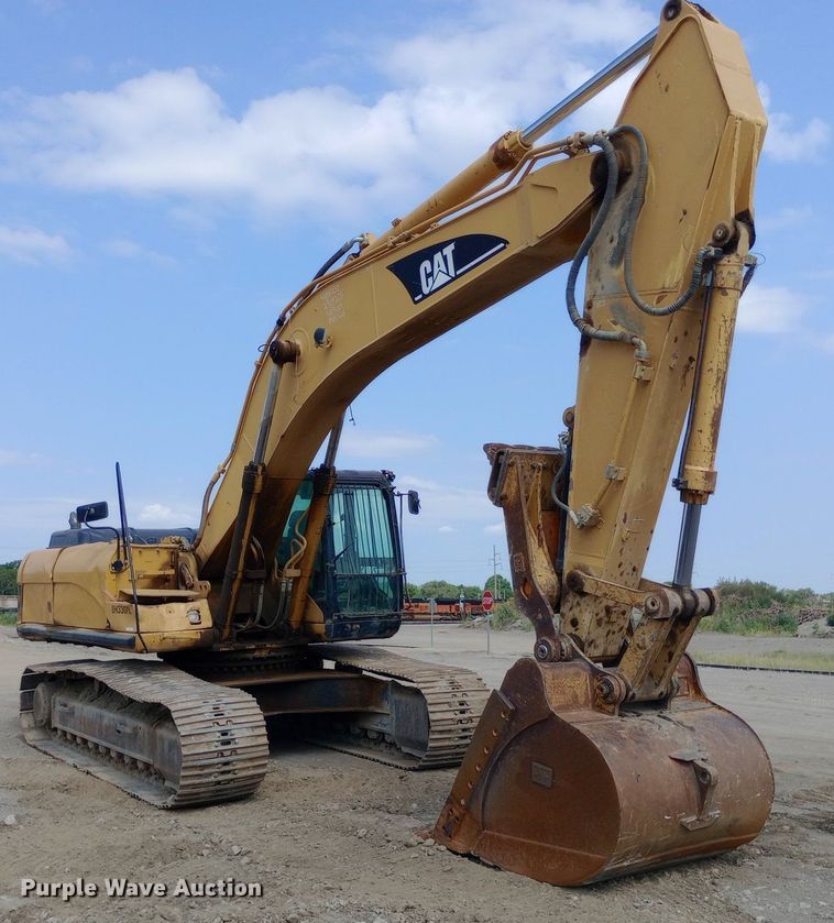image for item NY9354 2006 Caterpillar  330C L excavator