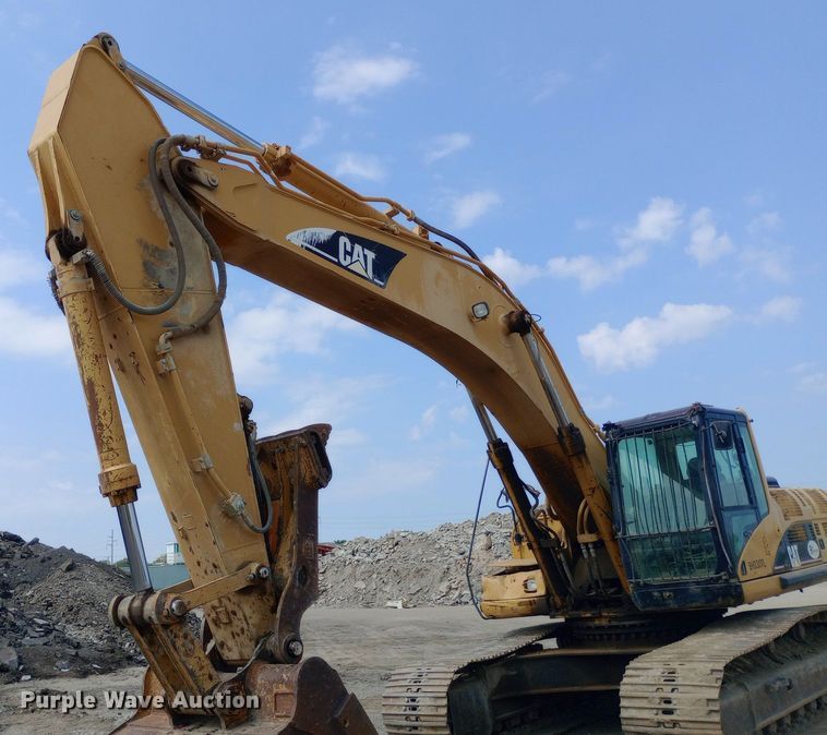 image for item NY9354 2006 Caterpillar  330C L excavator