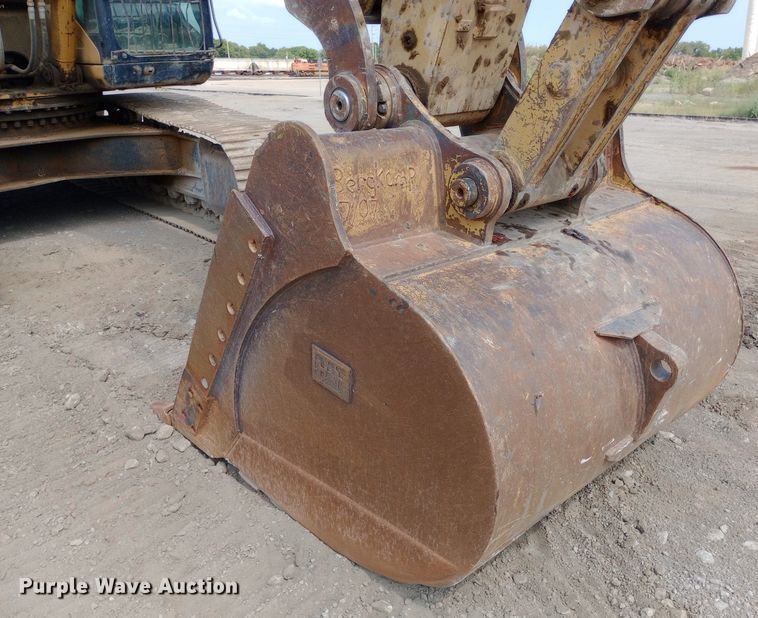 image for item NY9354 2006 Caterpillar  330C L excavator