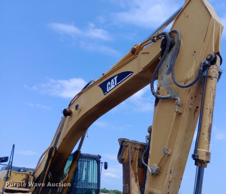 image for item NY9354 2006 Caterpillar  330C L excavator