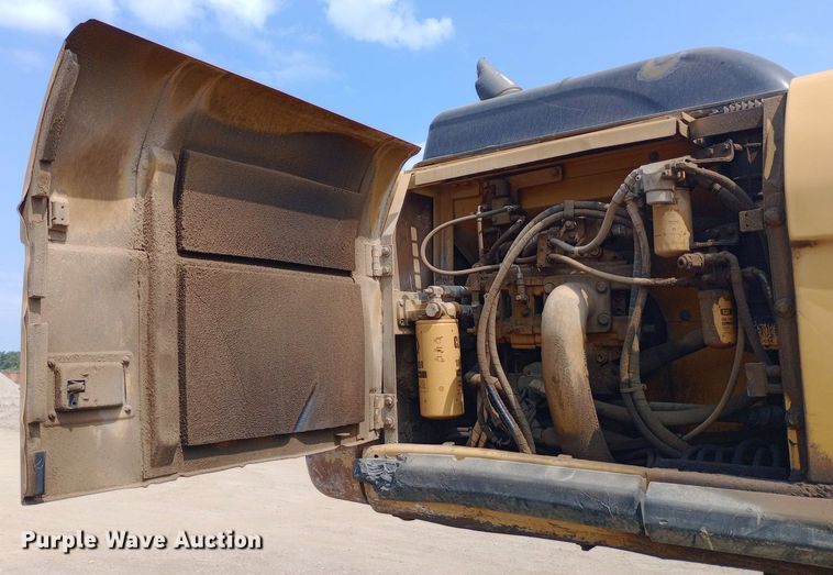 image for item NY9354 2006 Caterpillar  330C L excavator