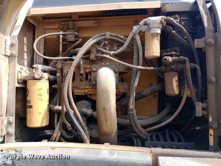 image for item NY9354 2006 Caterpillar  330C L excavator