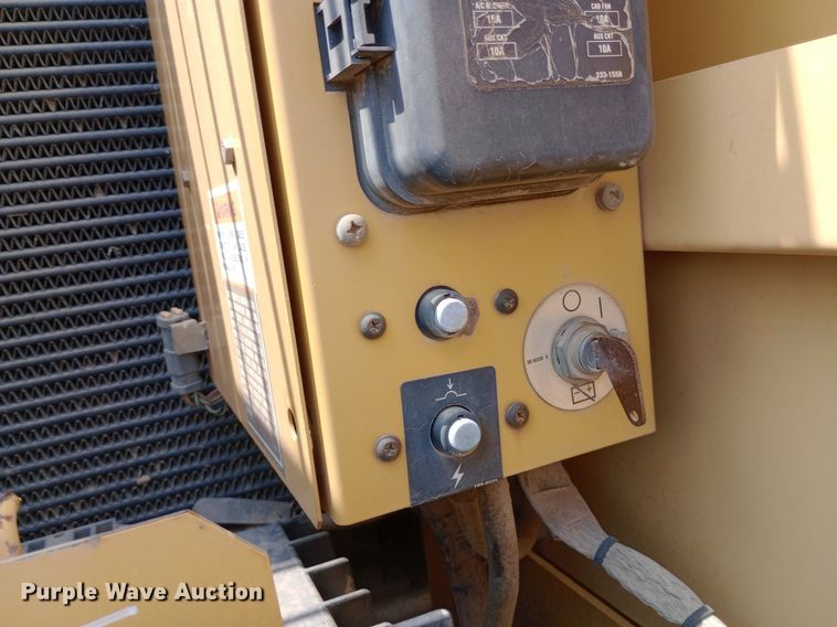 image for item NY9354 2006 Caterpillar  330C L excavator